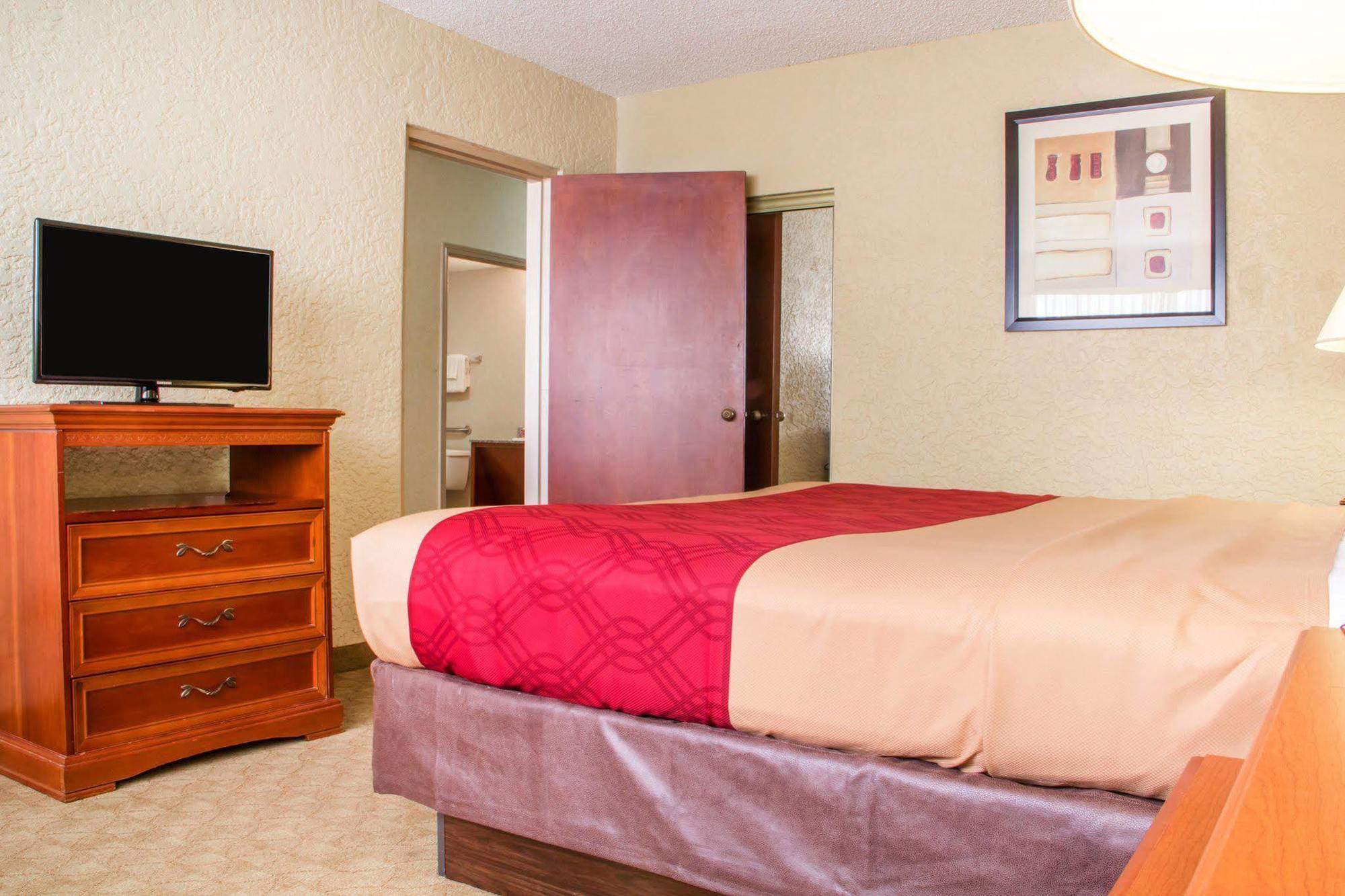 Econo Lodge Broken Arrow-Tulsa Екстер'єр фото